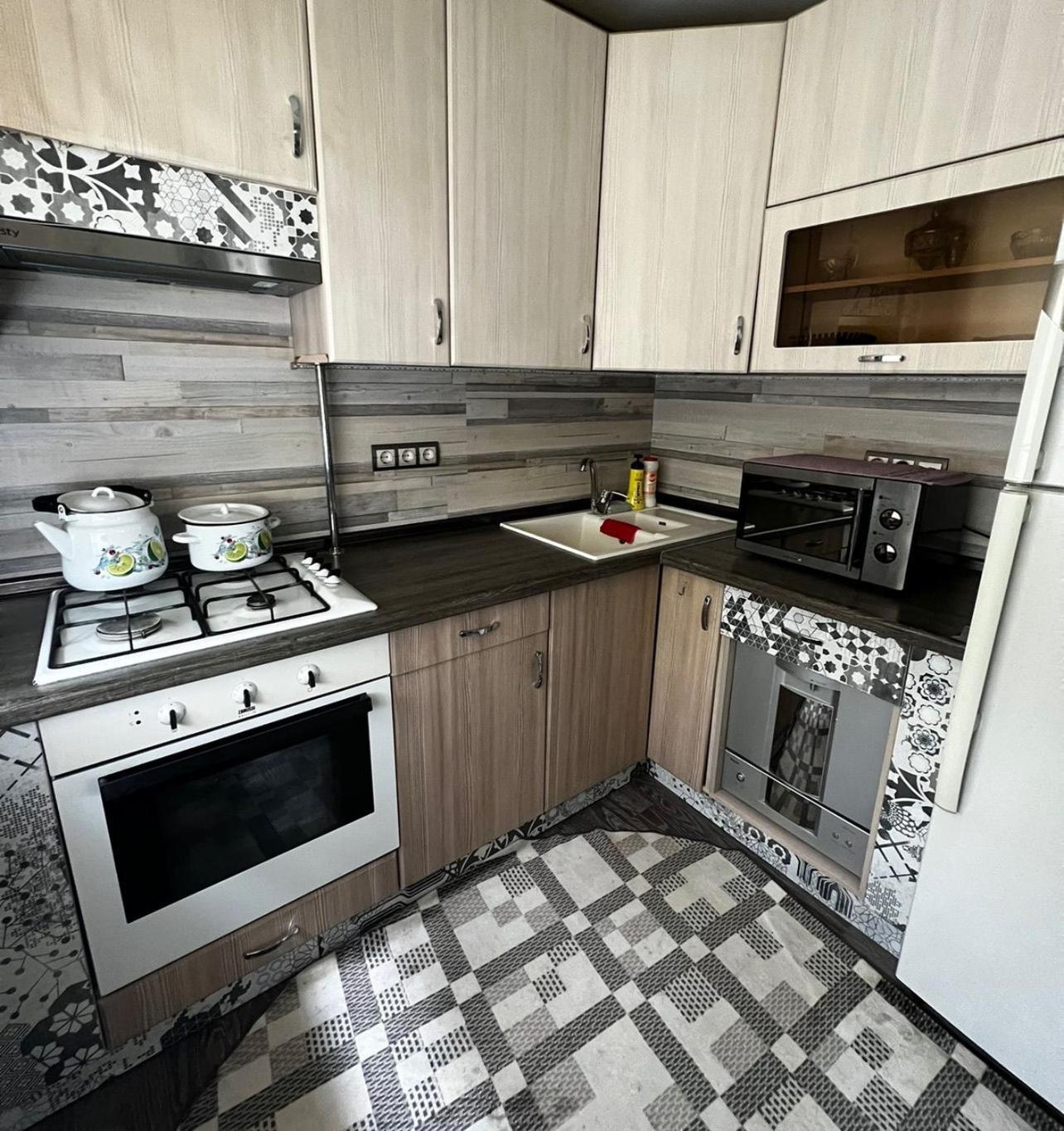 Apartamento Ахметова 12 Almatý Exterior foto